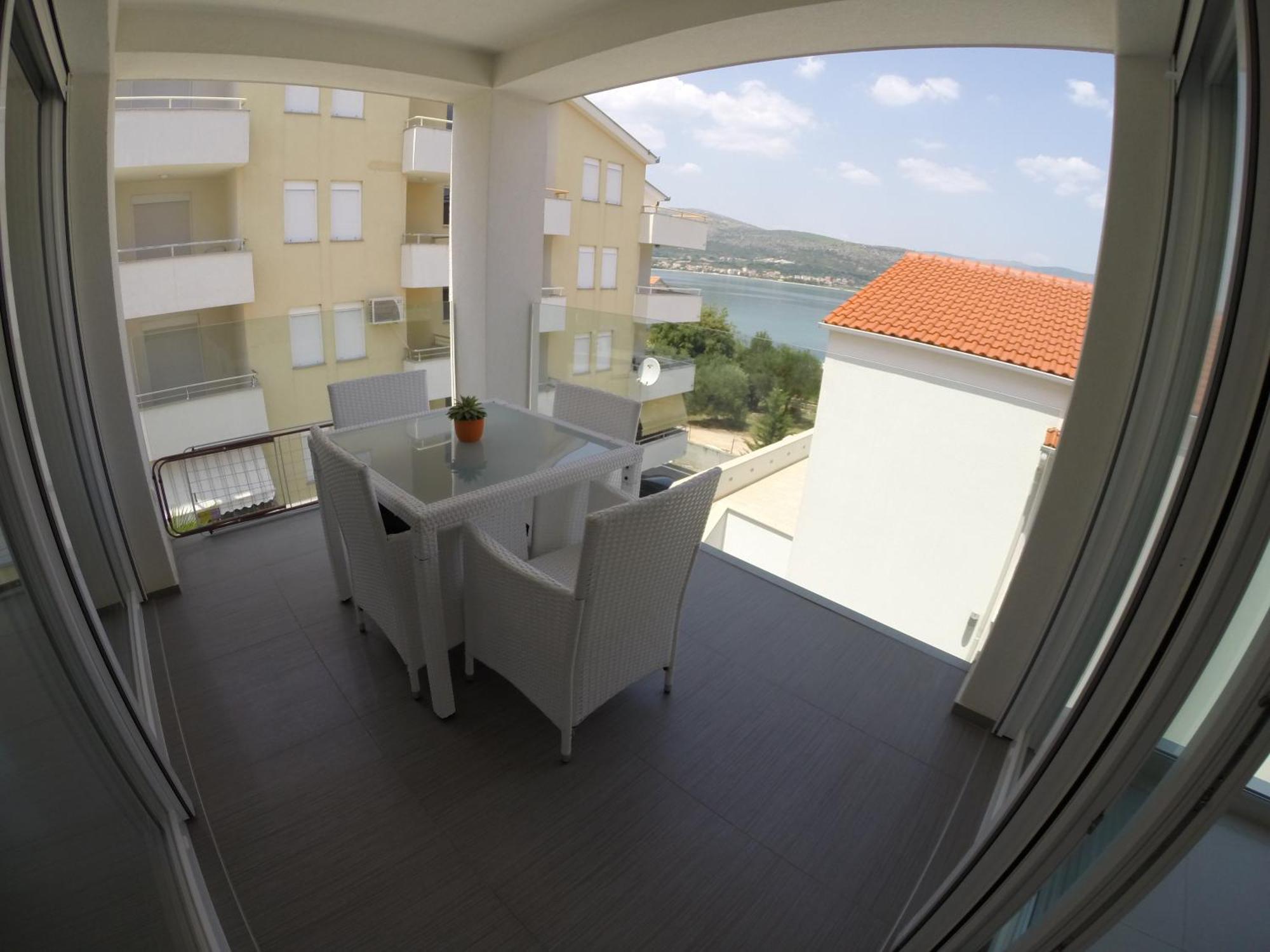 Apartments Exclusive Palace II Trogir Bilik gambar
